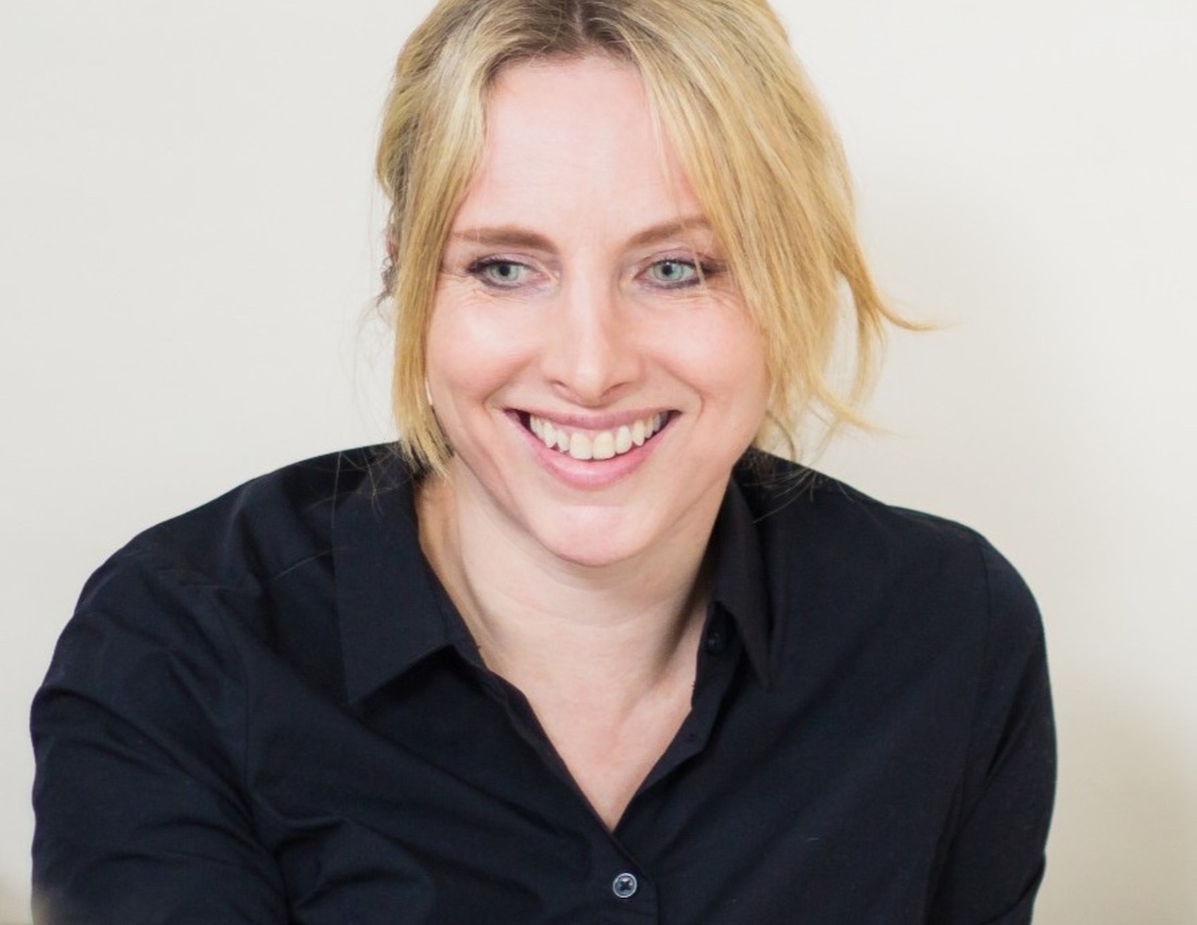 Jennifer Evans in Abingdon provides professional ear wax removal